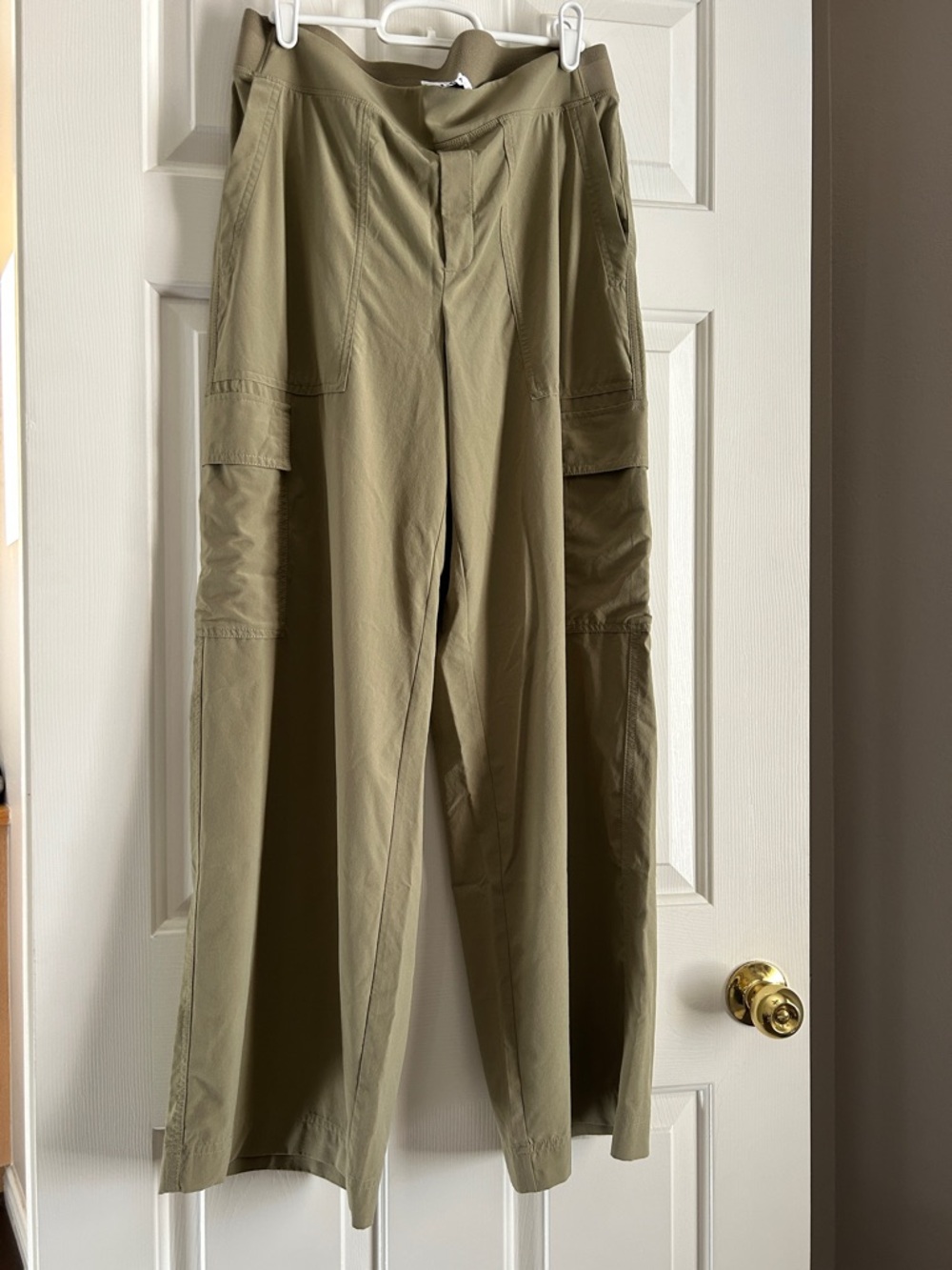 Women’s Brooklyn Heights Cargo Pants in Khaki